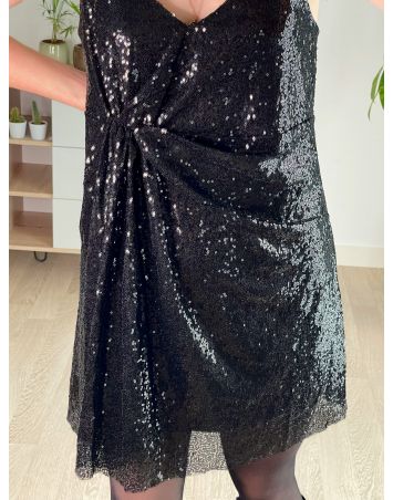 ROBE SEQUINS